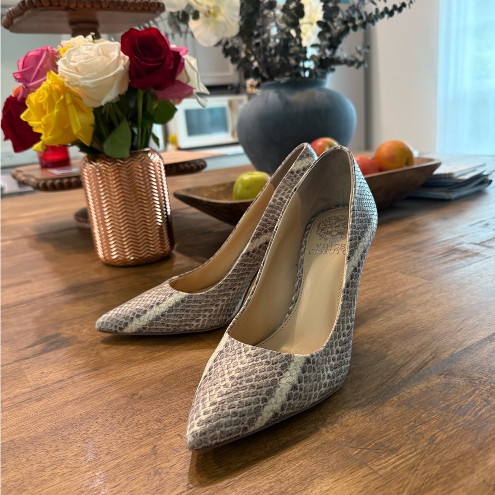 Vince Camuto Snakeskin Patterned Heels - Picture 2 of 4